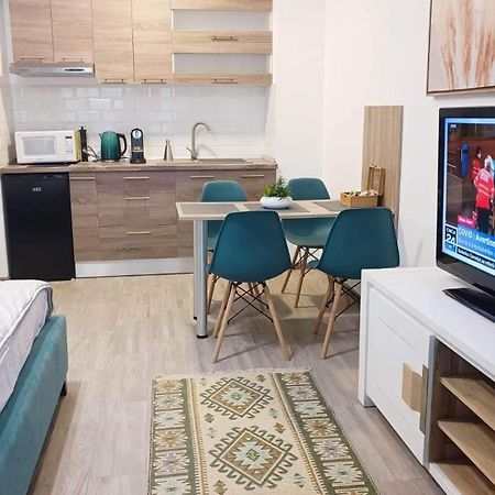 Beach Studio By Casa Del Mar Мамая Екстериор снимка